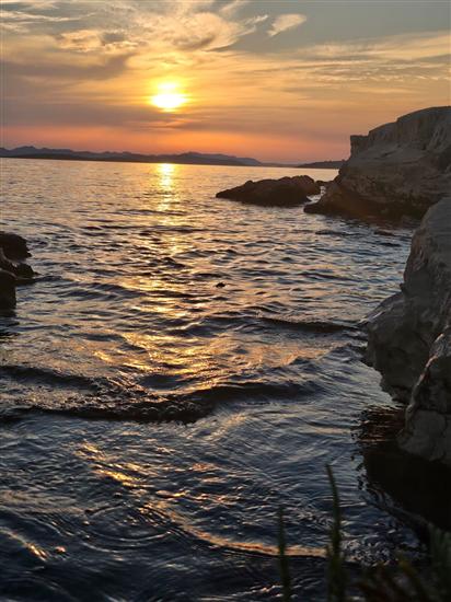 House Island just for You- Ravna Sika