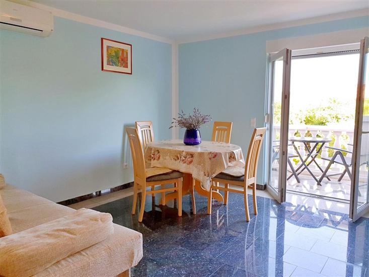 Apartment A1, for 4 persons