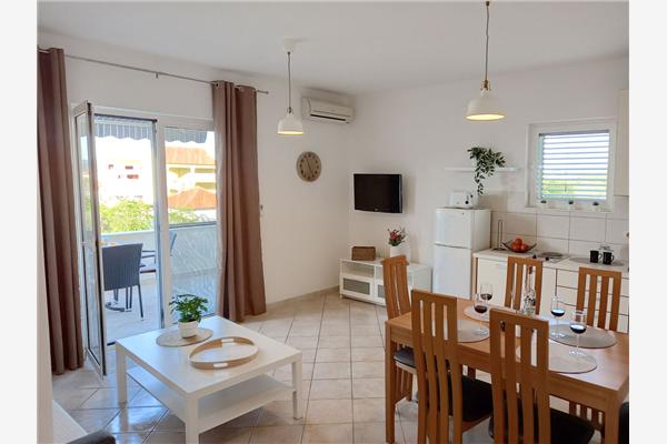 Apartment A2, for 4 persons