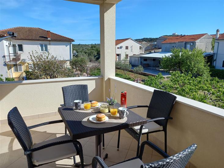 Apartment A1, for 4 persons