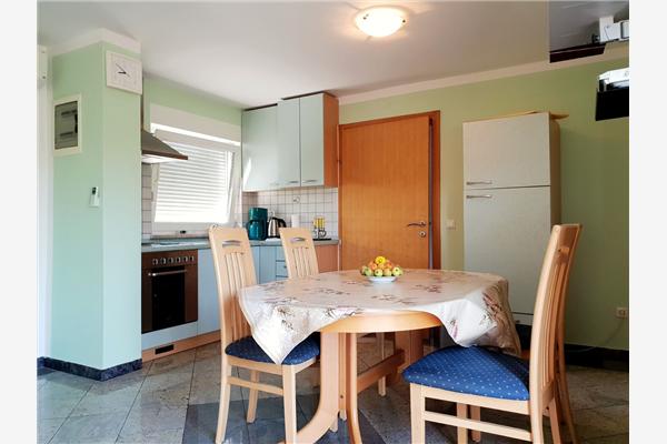 Apartment A2, for 4 persons