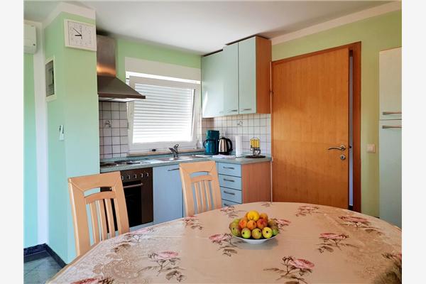 Apartment A2, for 4 persons