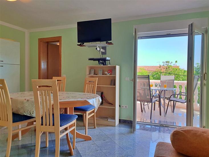 Apartment A2, for 4 persons