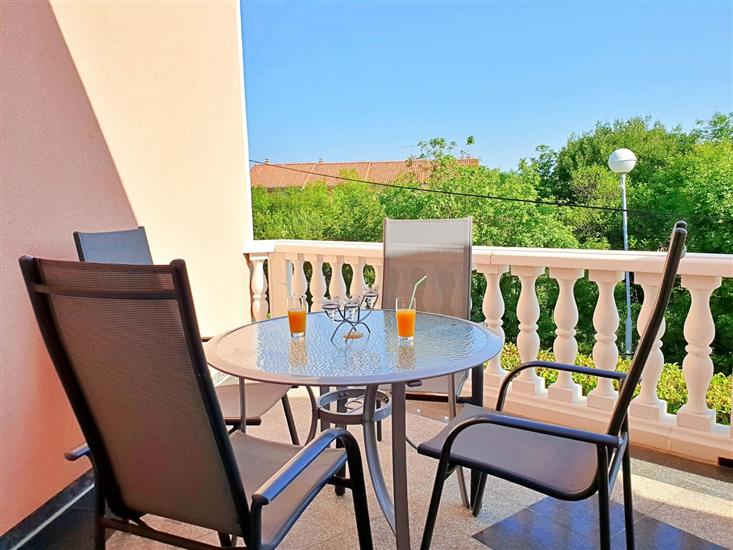 Apartment A2, for 4 persons