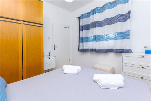 Apartment A1, for 3 persons