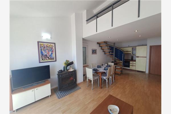 Apartment A1, for 6 persons