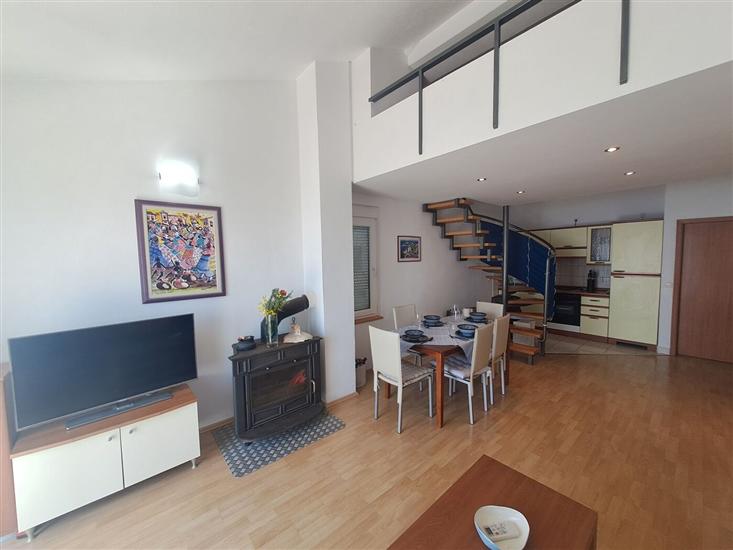Apartment A1, for 6 persons