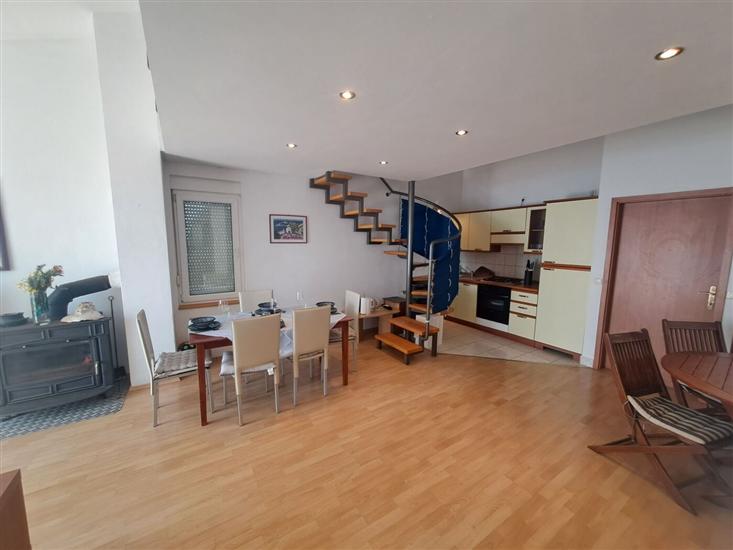 Apartment A1, for 6 persons