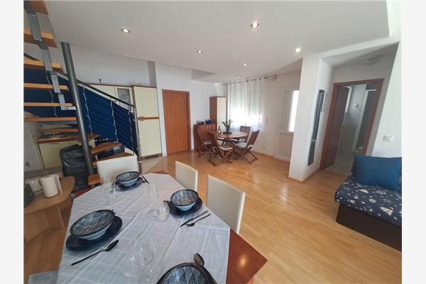 Apartment A1, for 6 persons