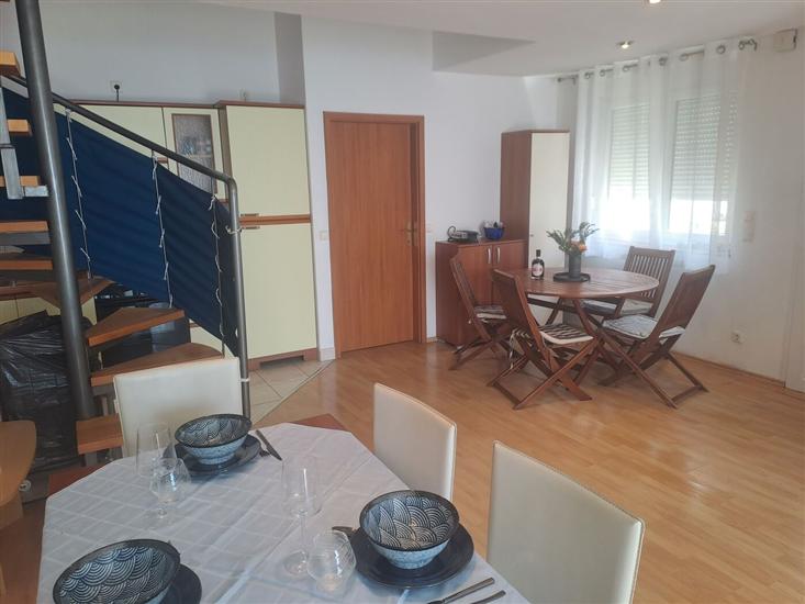 Apartment A1, for 6 persons