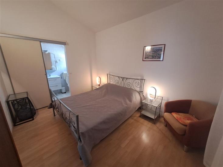 Apartment A1, for 6 persons