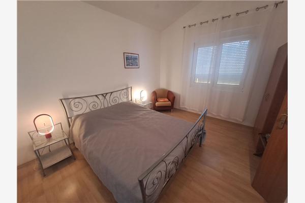 Apartment A1, for 6 persons