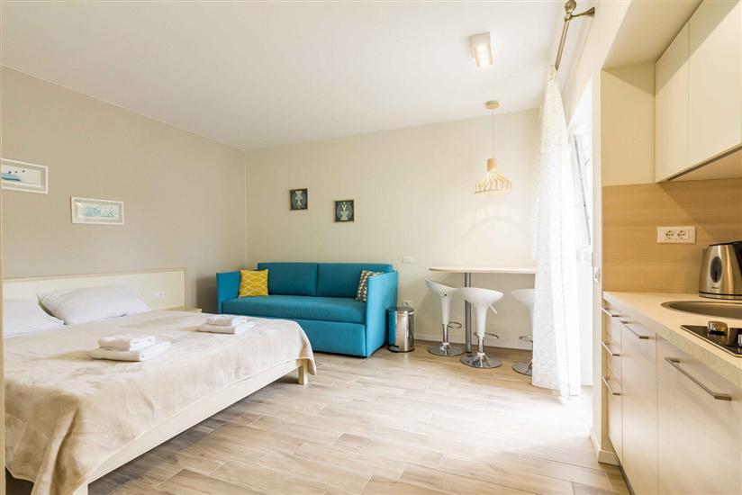 Apartment A4, for 3 persons