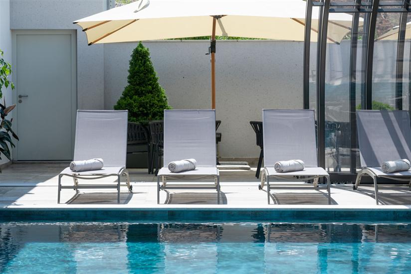 Apartment and Rooms Resort Stribor