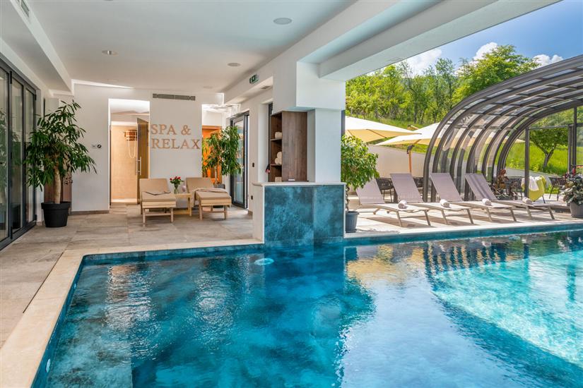 Apartment and Rooms Resort Stribor