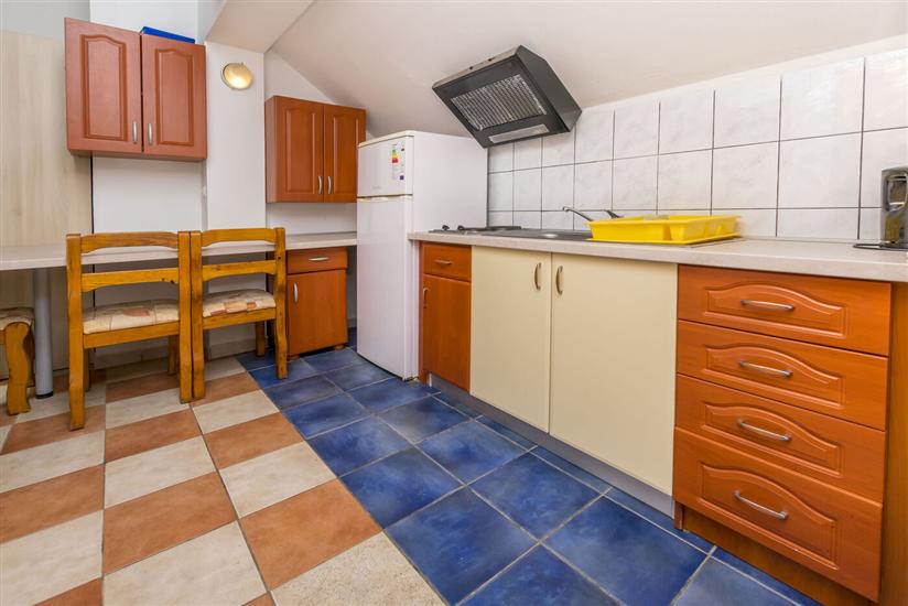 Apartment A4, for 4 persons