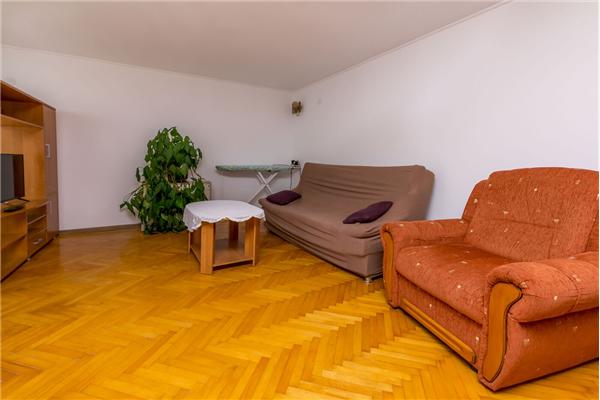 Apartment A1, for 8 persons