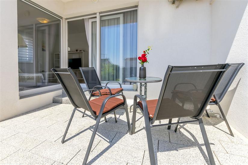 Apartment A1, for 4 persons