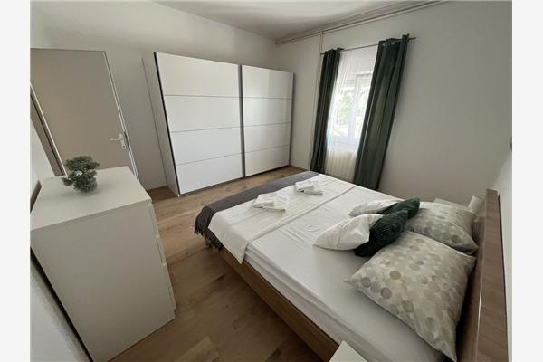 House K1, for 8 persons