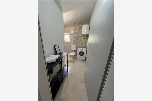 House K1, for 8 persons