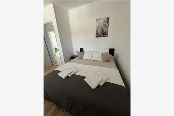 House K1, for 8 persons