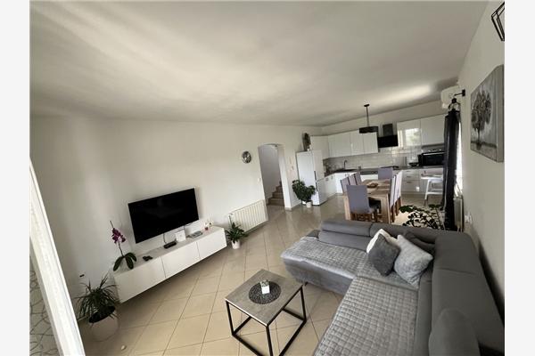 House K1, for 8 persons