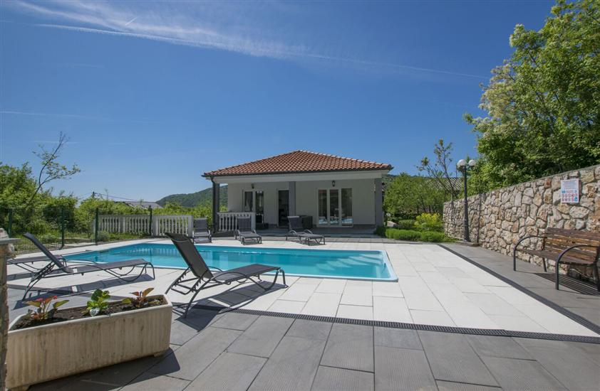 House Bribirska vila