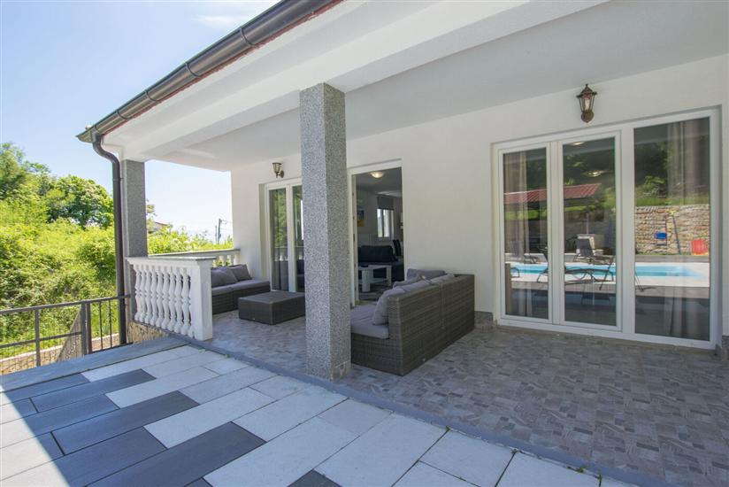 House Bribirska vila