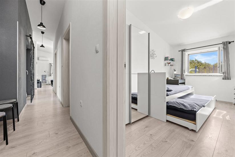 House K1, for 5 persons