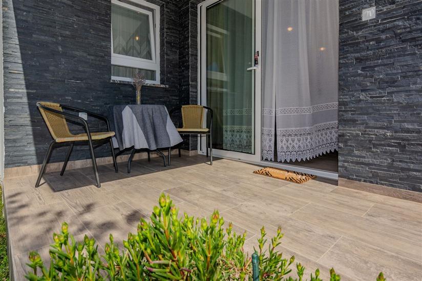 Apartment Mutak