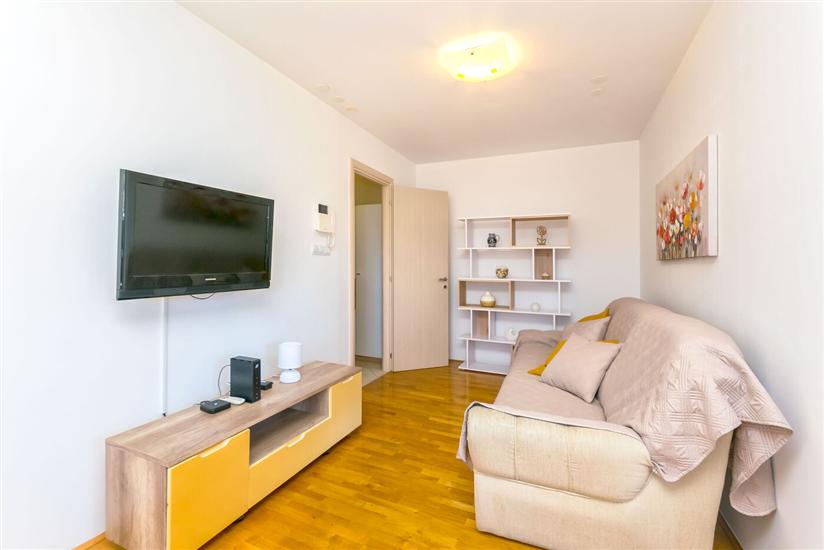 Apartment A1, for 3 persons