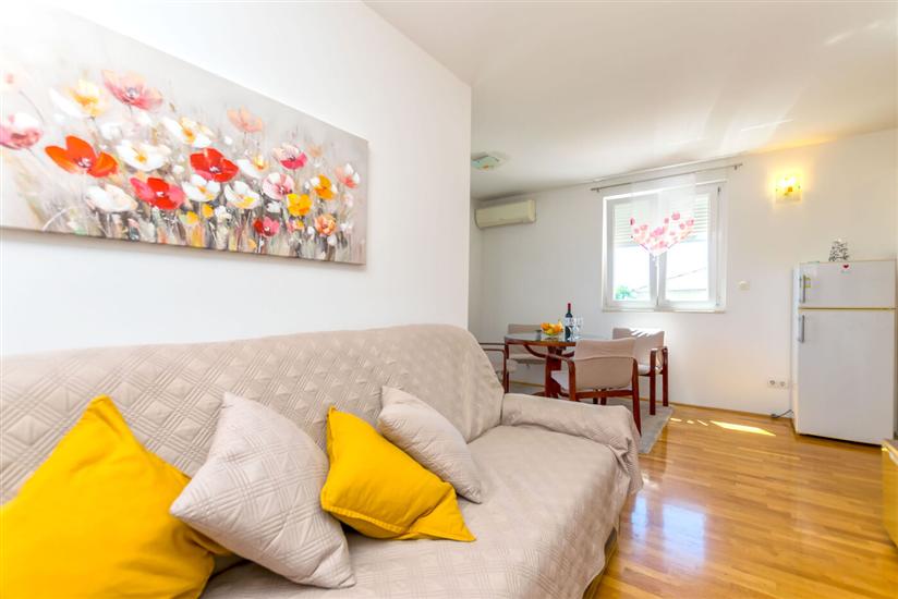 Apartment A1, for 3 persons