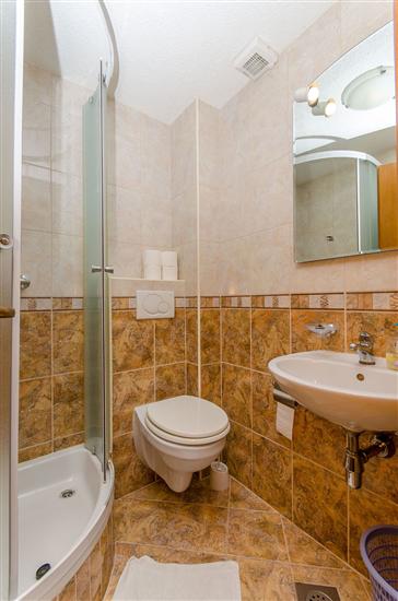 Room S3, for 2 persons