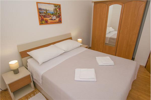 Apartment A1, for 4 persons