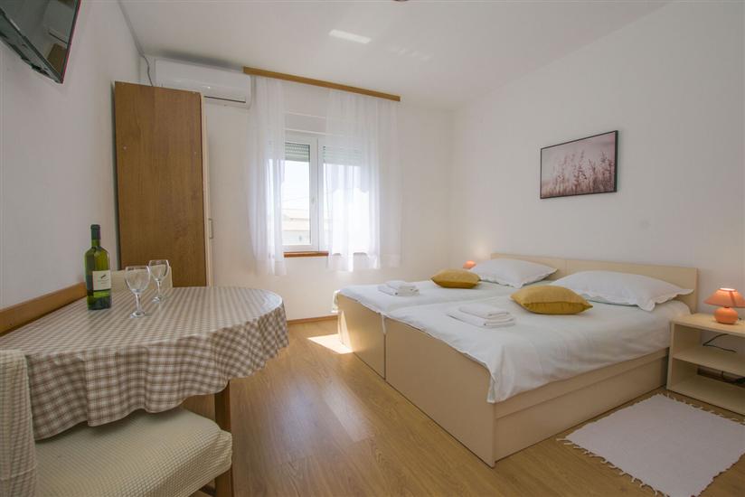 Apartment A2, for 2 persons