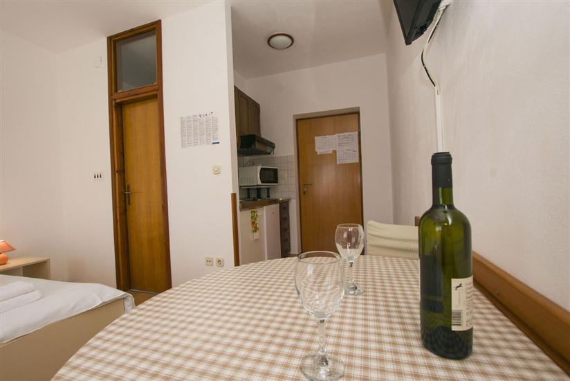 Apartment A2, for 2 persons