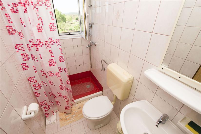 Apartment A4, for 4 persons