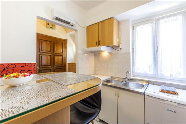 Apartment A1, for 4 persons