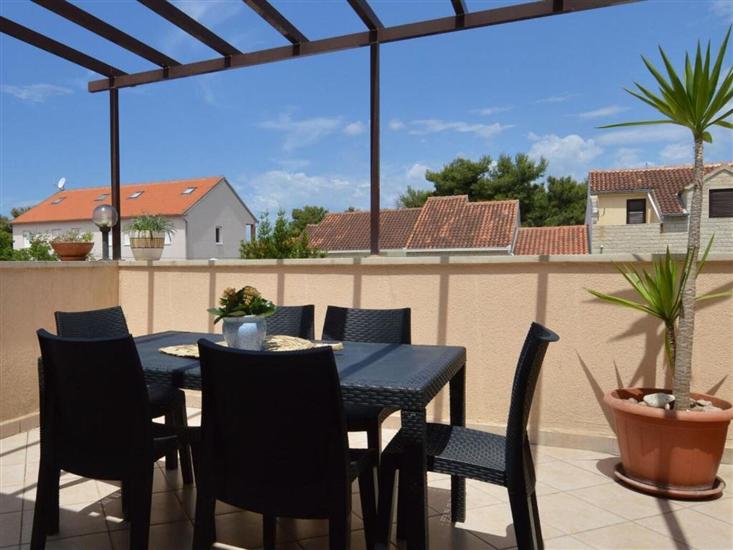 Apartment A1, for 6 persons