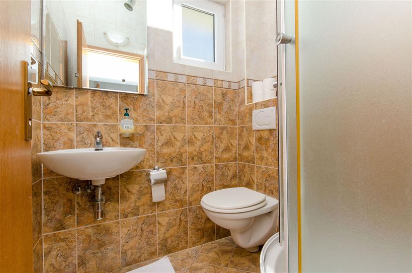 Apartment A5, for 4 persons