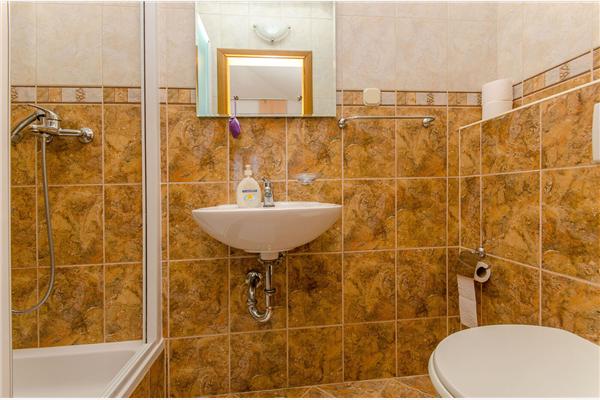 Apartment A8, for 2 persons