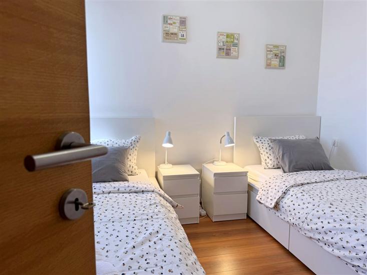 Apartment A4, for 6 persons