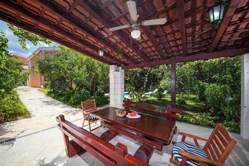 Apartment A1, for 8 persons