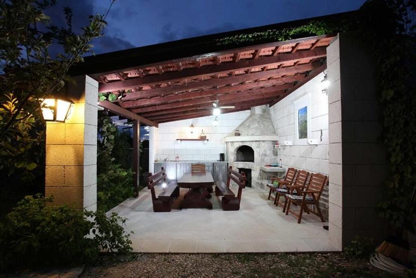 Apartment A1, for 8 persons