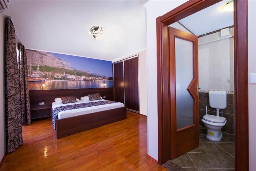 Apartment A1, for 8 persons