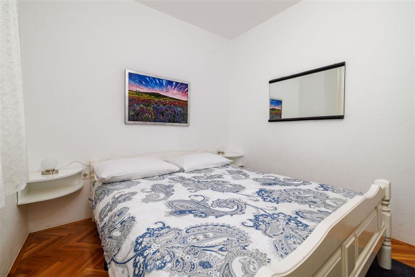 Apartment A2, for 6 persons