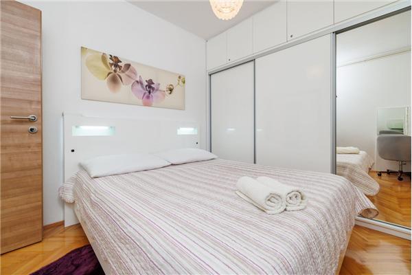 Apartment A2, for 6 persons