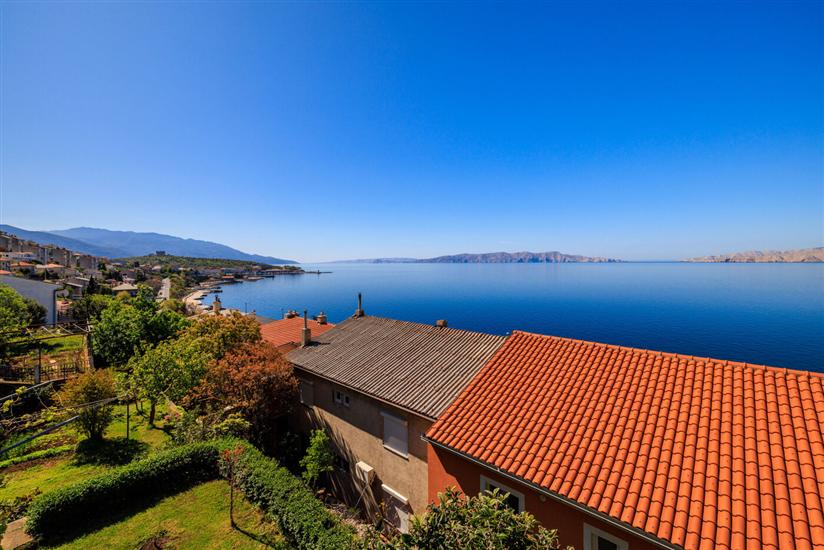 Apartment A2, for 6 persons