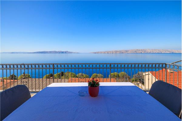 Apartment A4, for 3 persons