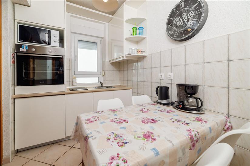 Apartment A4, for 3 persons